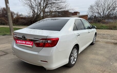 Toyota Camry, 2012 год, 1 900 000 рублей, 4 фотография