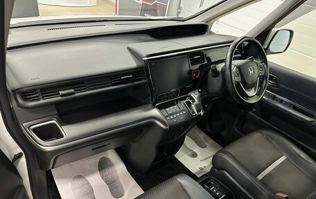 Honda Stepwgn IV, 2018 год, 3 049 900 рублей, 13 фотография