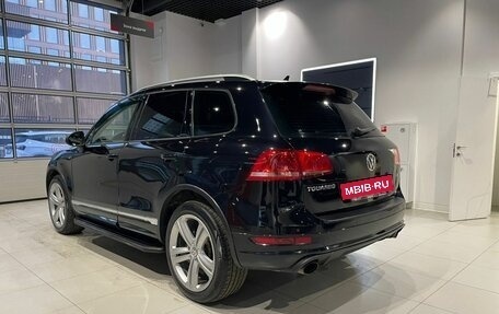 Volkswagen Touareg III, 2014 год, 1 990 000 рублей, 6 фотография