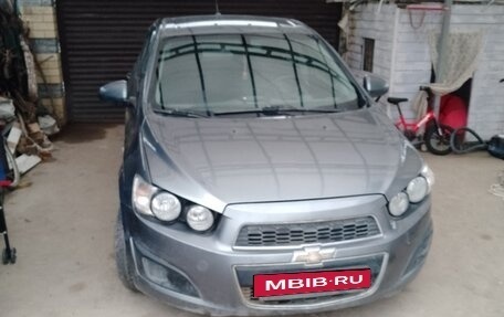 Chevrolet Aveo III, 2015 год, 585 000 рублей, 1 фотография