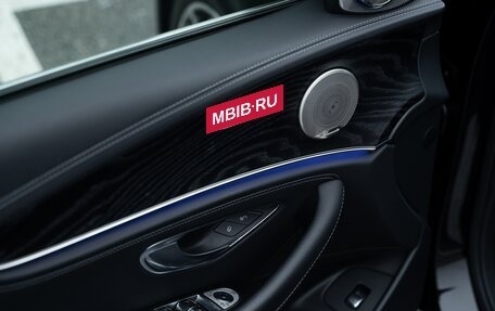 Mercedes-Benz E-Класс, 2020 год, 4 750 000 рублей, 4 фотография