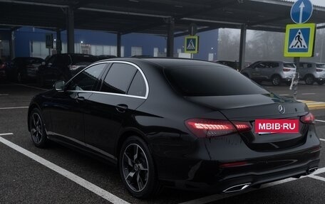 Mercedes-Benz E-Класс, 2020 год, 4 750 000 рублей, 2 фотография