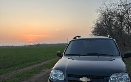 Chevrolet Niva I рестайлинг, 2012 год, 670 000 рублей, 2 фотография