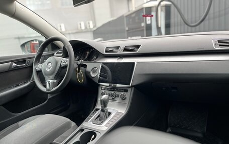 Volkswagen Passat B7, 2012 год, 1 240 000 рублей, 22 фотография