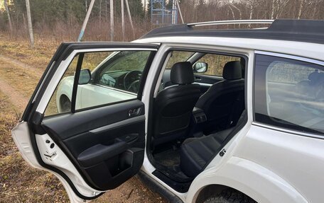 Subaru Outback IV рестайлинг, 2013 год, 1 950 000 рублей, 4 фотография