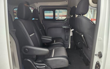 Nissan NV200, 2018 год, 1 800 000 рублей, 14 фотография