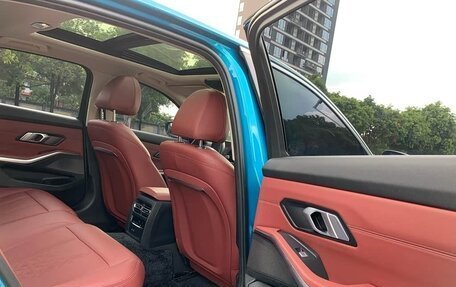 BMW 3 серия, 2022 год, 2 950 000 рублей, 6 фотография