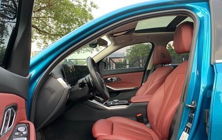 BMW 3 серия, 2022 год, 2 950 000 рублей, 4 фотография