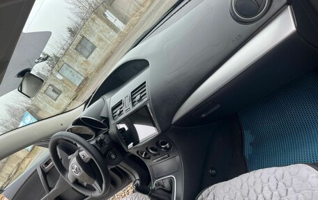 Mazda 3, 2012 год, 700 000 рублей, 6 фотография