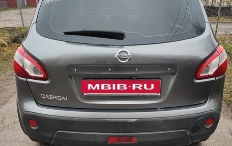 Nissan Qashqai, 2011 год, 900 000 рублей, 3 фотография