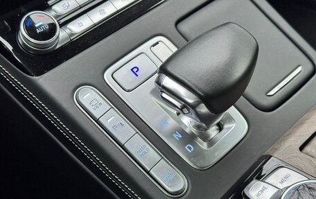 Genesis G90 I рестайлинг, 2020 год, 3 800 000 рублей, 20 фотография