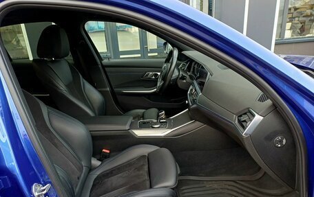 BMW 3 серия, 2020 год, 4 049 000 рублей, 25 фотография