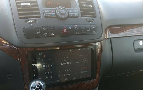 Mercedes-Benz Viano, 2013 год, 269 000 рублей, 3 фотография