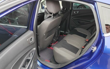 Ford Fiesta, 2016 год, 870 000 рублей, 10 фотография