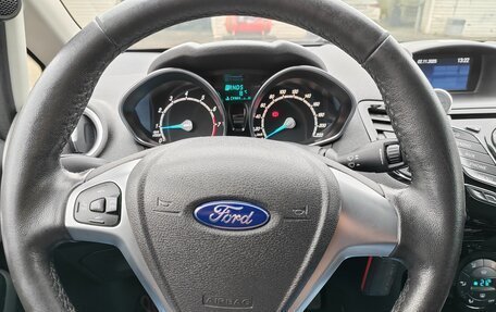 Ford Fiesta, 2016 год, 870 000 рублей, 15 фотография