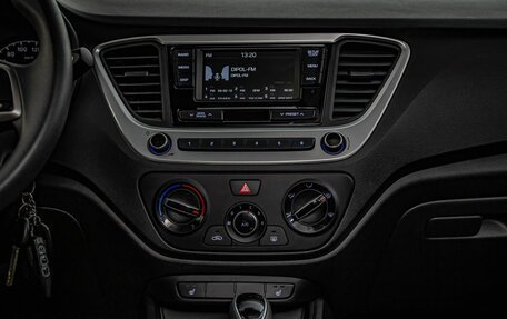 Hyundai Solaris II рестайлинг, 2017 год, 1 385 000 рублей, 15 фотография