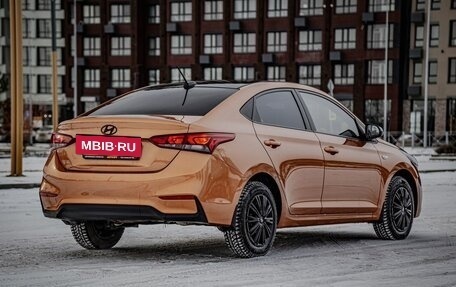 Hyundai Solaris II рестайлинг, 2017 год, 1 385 000 рублей, 8 фотография