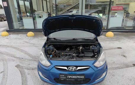 Hyundai Solaris II рестайлинг, 2013 год, 657 300 рублей, 11 фотография