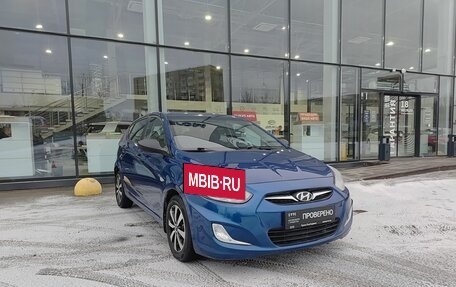 Hyundai Solaris II рестайлинг, 2013 год, 657 300 рублей, 3 фотография