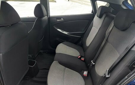 Hyundai Solaris II рестайлинг, 2013 год, 657 300 рублей, 15 фотография