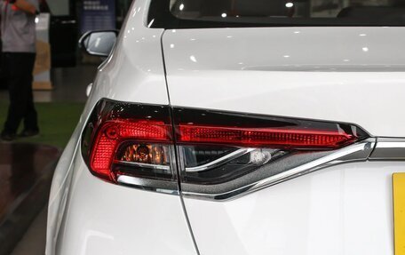 Toyota Corolla, 2025 год, 2 300 000 рублей, 6 фотография