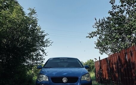 Volkswagen Polo IV рестайлинг, 2006 год, 750 000 рублей, 3 фотография