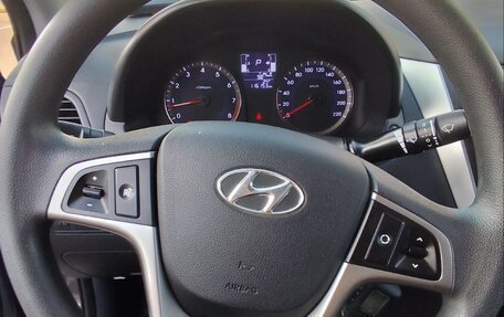 Hyundai Solaris II рестайлинг, 2016 год, 1 070 000 рублей, 16 фотография