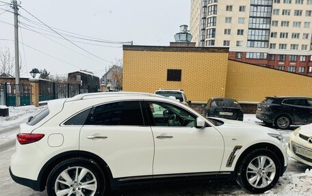 Infiniti FX II, 2013 год, 2 100 000 рублей, 10 фотография