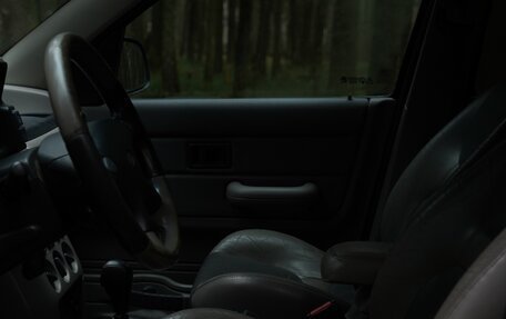 Land Rover Freelander II рестайлинг 2, 2001 год, 600 000 рублей, 17 фотография