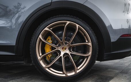 Porsche Cayenne III, 2022 год, 18 000 000 рублей, 9 фотография