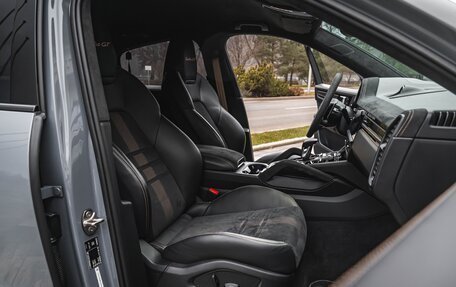 Porsche Cayenne III, 2022 год, 18 000 000 рублей, 18 фотография