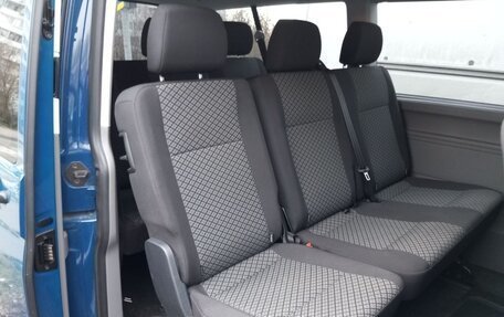 Volkswagen Caravelle T6 рестайлинг, 2020 год, 4 300 000 рублей, 9 фотография