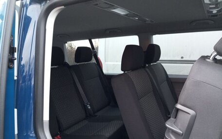 Volkswagen Caravelle T6 рестайлинг, 2020 год, 4 300 000 рублей, 10 фотография