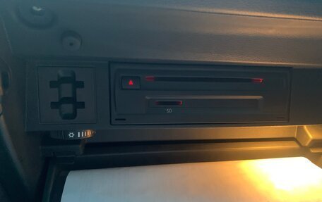 Volkswagen Tiguan II, 2019 год, 1 900 000 рублей, 2 фотография