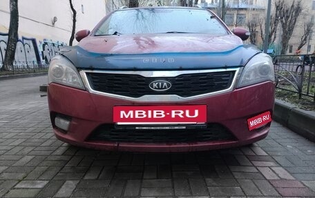 KIA cee'd I рестайлинг, 2011 год, 750 000 рублей, 2 фотография