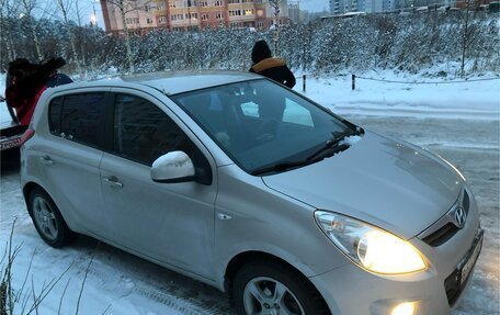 Hyundai i20 IB рестайлинг, 2010 год, 460 000 рублей, 2 фотография