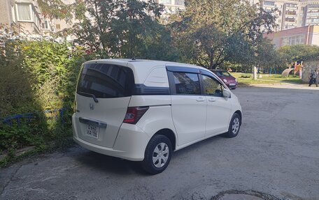 Honda Freed I, 2012 год, 1 280 000 рублей, 3 фотография