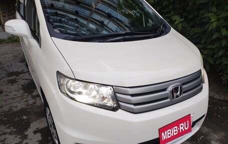 Honda Freed I, 2012 год, 1 280 000 рублей, 8 фотография