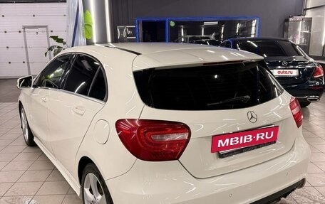 Mercedes-Benz A-Класс, 2015 год, 1 750 000 рублей, 3 фотография