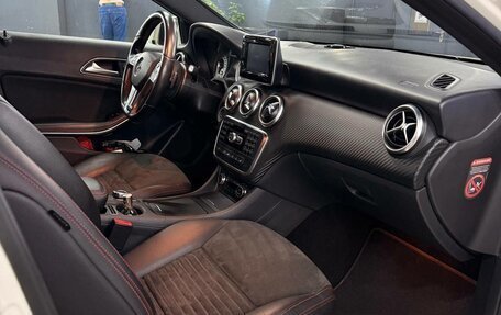 Mercedes-Benz A-Класс, 2015 год, 1 750 000 рублей, 12 фотография