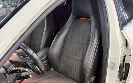 Mercedes-Benz A-Класс, 2015 год, 1 750 000 рублей, 15 фотография