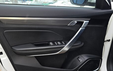 Geely Atlas, 2022 год, 2 100 000 рублей, 25 фотография