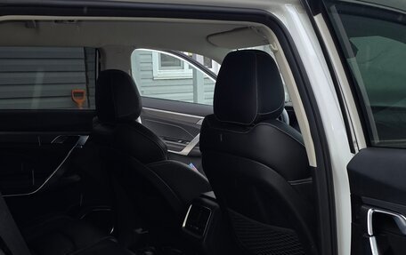 Geely Atlas, 2022 год, 2 100 000 рублей, 22 фотография