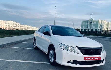 Toyota Camry, 2013 год, 1 570 000 рублей, 8 фотография