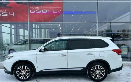 Mitsubishi Outlander III рестайлинг 3, 2015 год, 1 650 000 рублей, 7 фотография