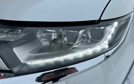 Mitsubishi Outlander III рестайлинг 3, 2015 год, 1 650 000 рублей, 10 фотография