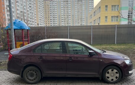 Skoda Rapid I, 2013 год, 625 000 рублей, 2 фотография