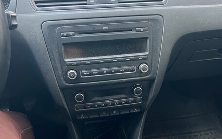 Skoda Rapid I, 2013 год, 625 000 рублей, 7 фотография