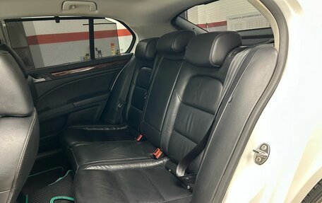 Skoda Superb III рестайлинг, 2011 год, 989 900 рублей, 11 фотография