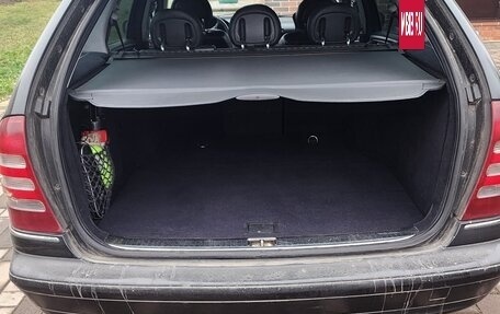 Mercedes-Benz C-Класс, 2003 год, 580 000 рублей, 5 фотография